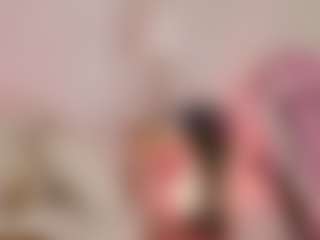 Cutie Riley's Live Sex Cam Show