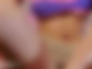 Cutie Riley's Live Sex Cam Show