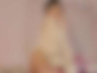 Cutie Riley's Live Sex Cam Show