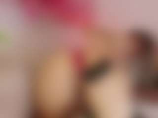Cutie Riley's Live Sex Cam Show