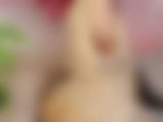 Cutie Riley's Live Sex Cam Show