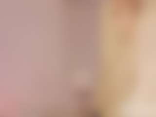 Cutie Riley's Live Sex Cam Show