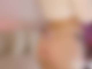 Cutie Riley's Live Sex Cam Show