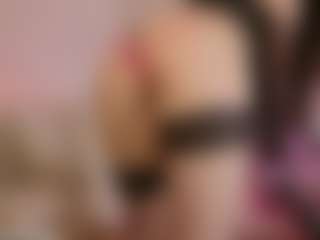 Cutie Riley's Live Sex Cam Show