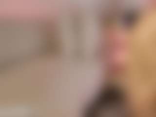Cutie Riley's Live Sex Cam Show