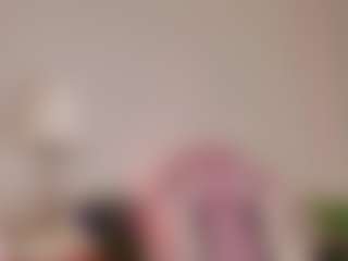 Cutie Riley's Live Sex Cam Show