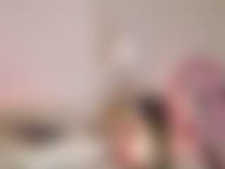 Cutie Riley's Live Sex Cam Show