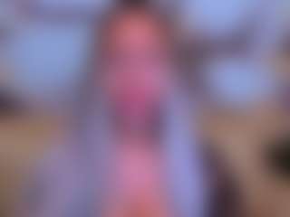 Live cam show with BarbaraSkills - Lovense on Dolls Live