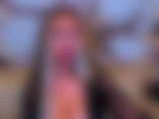 Live cam show with BarbaraSkills - Deepthroat on Camsoda