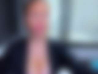 Live cam show with BarbaraSkills - Blue Eyes on googirlz