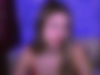 Live cam show with berry-alma - Beautiful on TeamSkeetLive