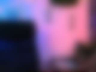 berry-alma's Live Sex Cam Show
