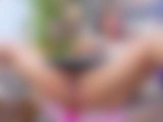 Cloeerabbytt's Live Sex Cam Show