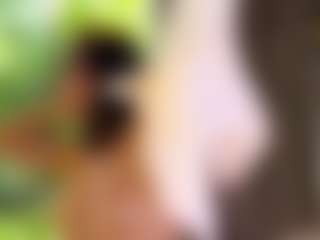 Lora's Live Sex Cam Show