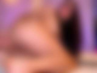 Lora's Live Sex Cam Show