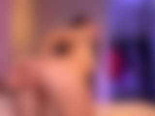 Lora's Live Sex Cam Show