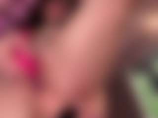 Lora's Live Sex Cam Show