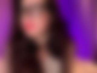 Lora's Live Sex Cam Show