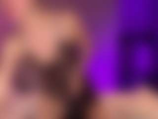 Lora's Live Sex Cam Show