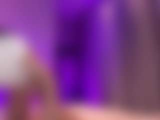 Lora's Live Sex Cam Show