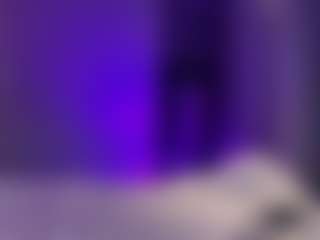 Lora's Live Sex Cam Show