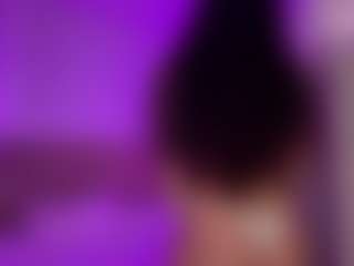 Lora's Live Sex Cam Show
