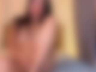 Lora's Live Sex Cam Show