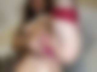 Live cam show with Lora - Anal on TeamSkeetLive