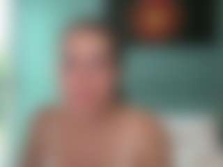 Lora's Live Sex Cam Show