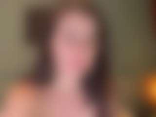 Lora's Live Sex Cam Show