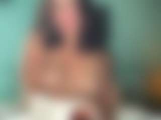 Lora's Live Sex Cam Show