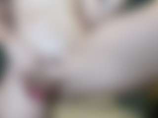 Lora's Live Sex Cam Show