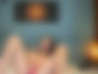 Lora's Live Sex Cam Show