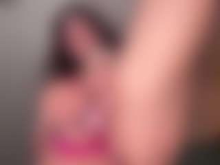 Lora's Live Sex Cam Show
