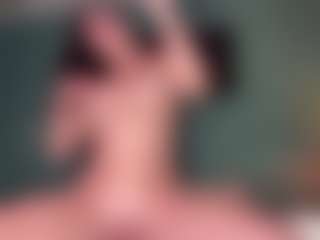 Lora's Live Sex Cam Show