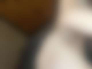 Lora's Live Sex Cam Show