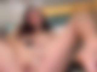 Lora's Live Sex Cam Show