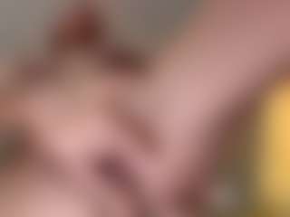 Lora's Live Sex Cam Show