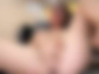 Lora's Live Sex Cam Show