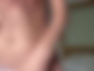 Lora's Live Sex Cam Show