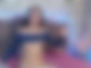 Spettacolo in cam dal vivo con PERLA-IVAANNA - Fingering Young Adult su Camsoda