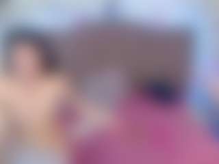 Live cam show with PERLA-IVAANNA - College on Camsoda