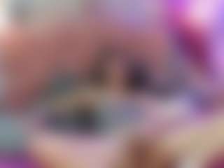 Live cam show with PERLA-IVAANNA - College Mature on CamClone