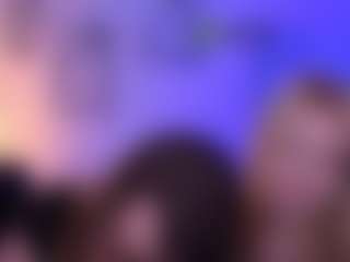 Live cam show with playful-sophie - Ass Bouncing on Fling VIP Chat