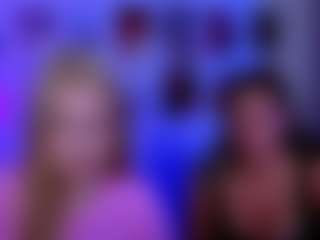 playful-sophie's Live Sex Cam Show