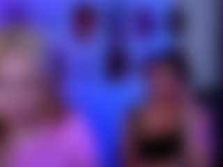 Live cam show with playful-sophie - Erotic Dance on Camsoda