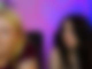 Live cam show with playful-sophie - Skinny on Chatstar