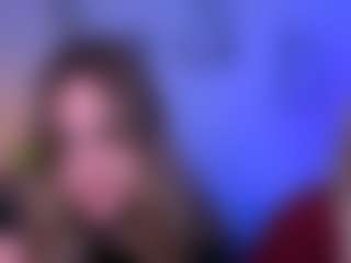 Live cam show with playful-sophie - HD on Chatstar