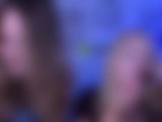 Live cam show with playful-sophie - Spank Toys on madthumbs