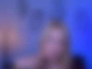 Live cam show with playful-sophie - Skinny on CamSodaAdn